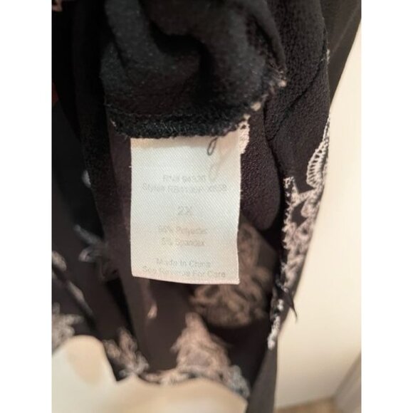 Blouse Medium Black Long Sleeve with Floral Cuffs & Separate Floral Scarf, ELLE - Picture 5 of 10